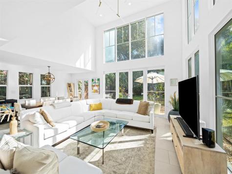 304 Seminole Avenue Fort Lauderdale FL 33312