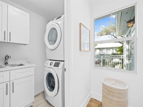 304 Seminole Avenue Fort Lauderdale FL 33312