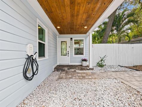 304 Seminole Avenue Fort Lauderdale FL 33312