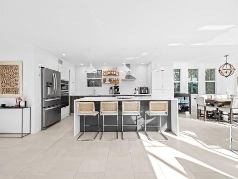 304 Seminole Avenue Fort Lauderdale FL 33312