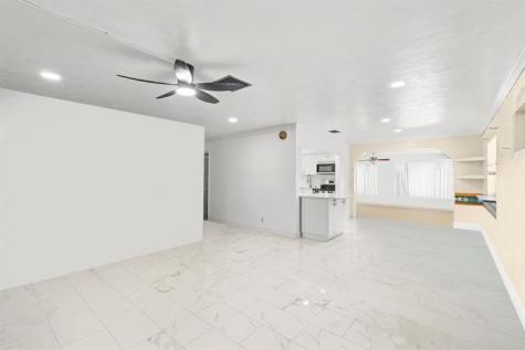 2016 SW 37th Avenue Fort Lauderdale FL 33312