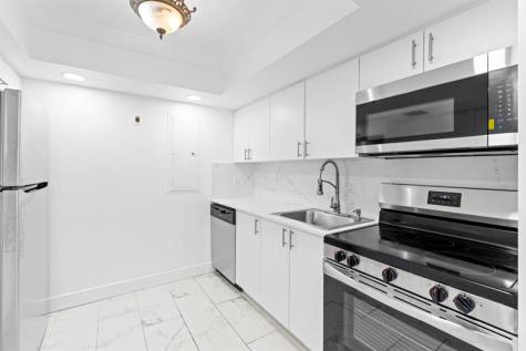 2016 SW 37th Avenue Fort Lauderdale FL 33312