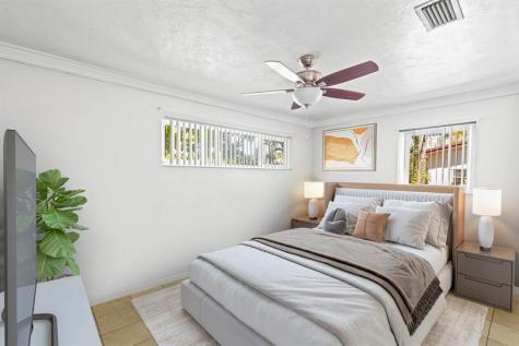 2016 SW 37th Avenue Fort Lauderdale FL 33312