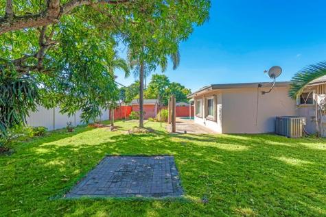 2016 SW 37th Avenue Fort Lauderdale FL 33312
