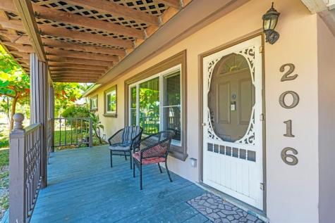 2016 SW 37th Avenue Fort Lauderdale FL 33312