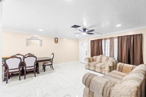 2016 SW 37th Avenue Fort Lauderdale FL 33312