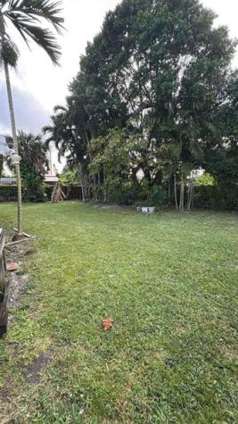 19510 NW 1st Court Miami FL 33169