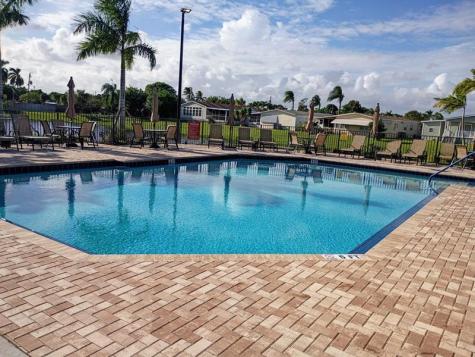 3353 Lake Overlook Place Lantana FL 33462