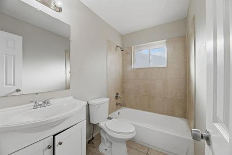 5649 SW 36th Court West Park FL 33023