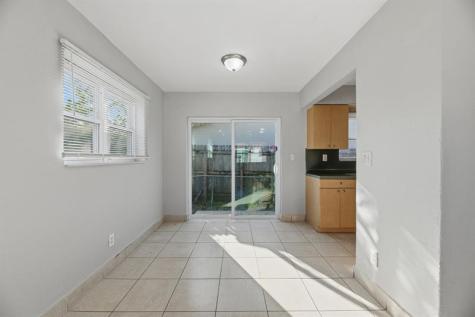 5649 SW 36th Court West Park FL 33023