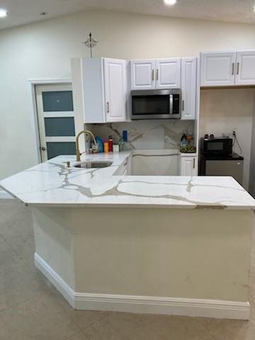 465 NW 20th Avenue Pompano Beach FL 33069