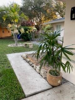 465 NW 20th Avenue Pompano Beach FL 33069