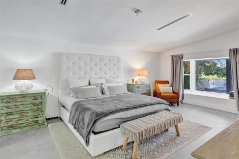 349 Jacaranda Drive Plantation FL 33324