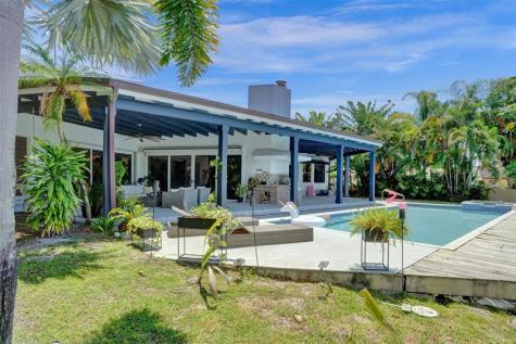 349 Jacaranda Drive Plantation FL 33324