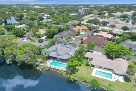 349 Jacaranda Drive Plantation FL 33324
