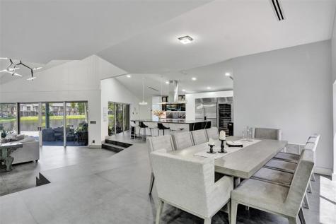 349 Jacaranda Drive Plantation FL 33324