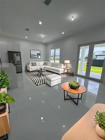 29122 SW 165 Avenue Homestead FL 33033