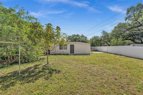 41 Miami Gardens Road West Park FL 33023