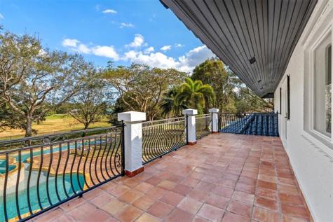 1704 SW 142nd Avenue Davie FL 33325