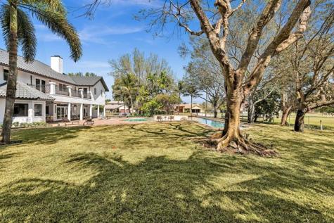1704 SW 142nd Avenue Davie FL 33325