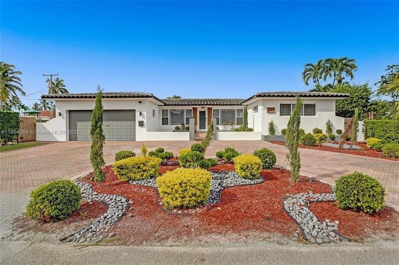 3101 NE 164th Street North Miami Beach FL 33160