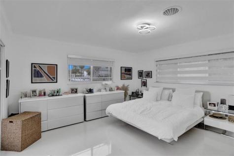 3101 NE 164th Street North Miami Beach FL 33160