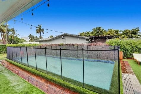 3101 NE 164th Street North Miami Beach FL 33160