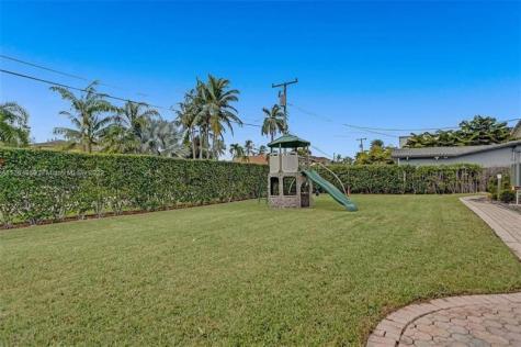 3101 NE 164th Street North Miami Beach FL 33160