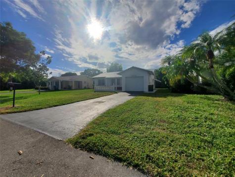 7003 NW 94th Terrace Tamarac FL 33321