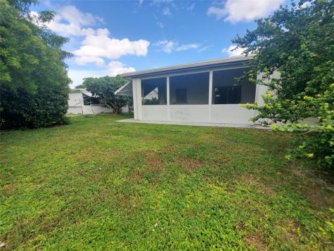 7003 NW 94th Terrace Tamarac FL 33321