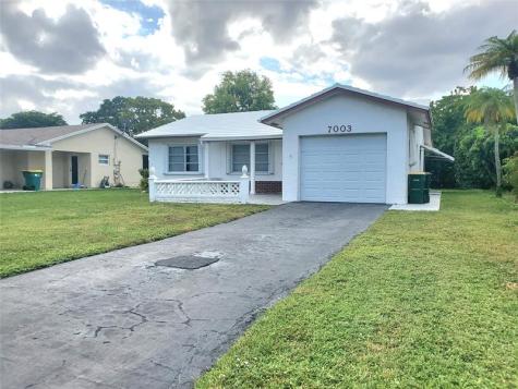 7003 NW 94th Terrace Tamarac FL 33321