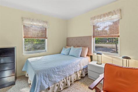 2420 NE 7th Avenue Wilton Manors FL 33305