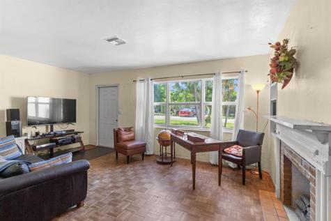 2420 NE 7th Avenue Wilton Manors FL 33305