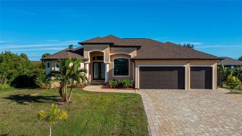 105 Hardee Way Rotonda West FL 33947
