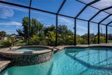 105 Hardee Way Rotonda West FL 33947