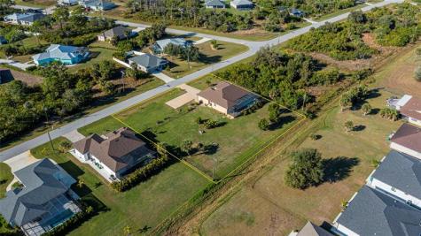 105 Hardee Way Rotonda West FL 33947