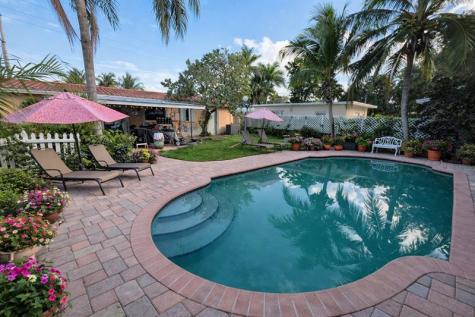 1017 SW 22nd Terrace Fort Lauderdale FL 33312