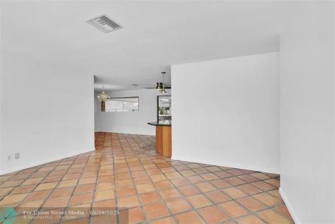 341 SE 8th Street Pompano Beach FL 33060