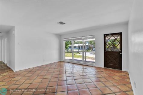 341 SE 8th Street Pompano Beach FL 33060
