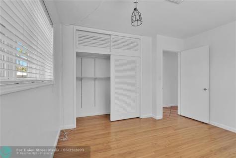 341 SE 8th Street Pompano Beach FL 33060