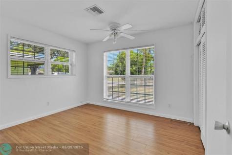 341 SE 8th Street Pompano Beach FL 33060