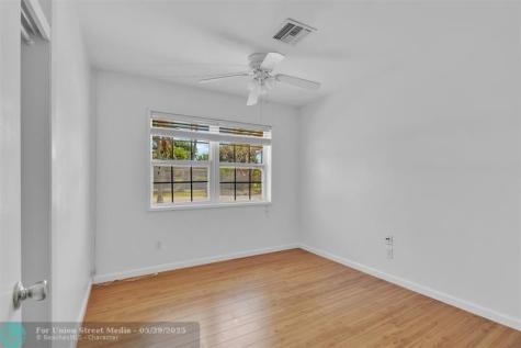 341 SE 8th Street Pompano Beach FL 33060