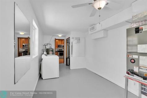 341 SE 8th Street Pompano Beach FL 33060