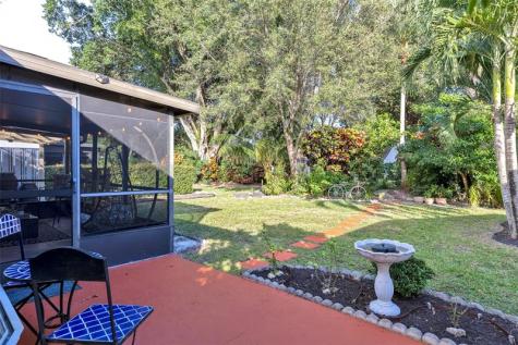 2460 Fiddleleaf Avenue Coconut Creek FL 33063