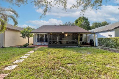 2460 Fiddleleaf Avenue Coconut Creek FL 33063