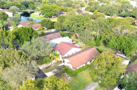 2460 Fiddleleaf Avenue Coconut Creek FL 33063