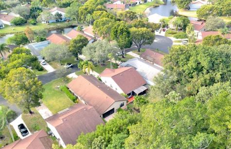2460 Fiddleleaf Avenue Coconut Creek FL 33063