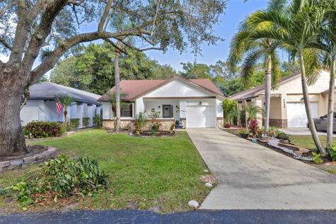2460 Fiddleleaf Avenue Coconut Creek FL 33063