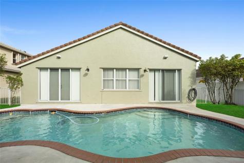 15624 SW 52nd Court Miramar FL 33027