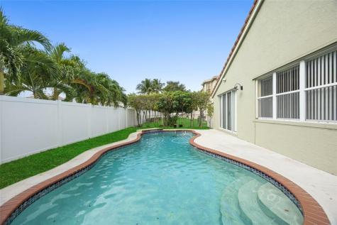 15624 SW 52nd Court Miramar FL 33027